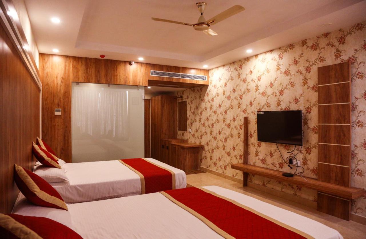 Hotel Raindew Ranchi Eksteriør billede